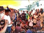 Wagub Sambangi Penyandang Disabilitas  di Tenda Darurat