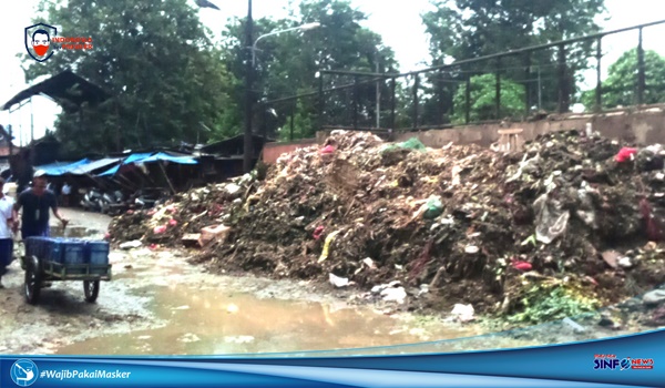 Pasar Induk Cibitung Kumuh, Sampah Menumpuk Pungli dibiarkan Merajalela