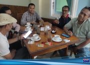 Ngobrol santai bersama anggota KOmisi II DPRD Karawang@2024SINFONEWS.com